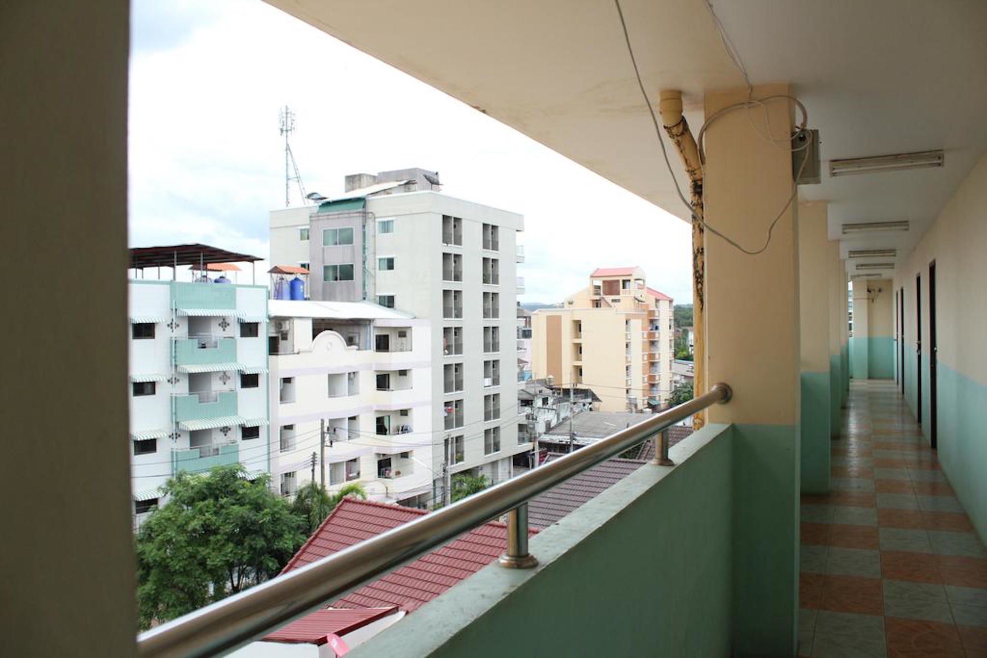 Saeng Chan Apartment Hat Yai Exterior foto